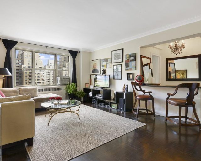 New York Pre-War Building!