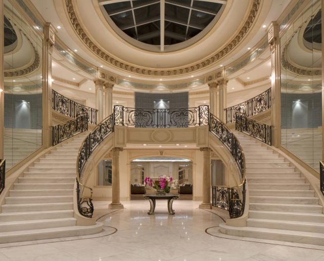 H.L. Hunt�s Dallas Mansion! Top Ten Real Estate Deals
