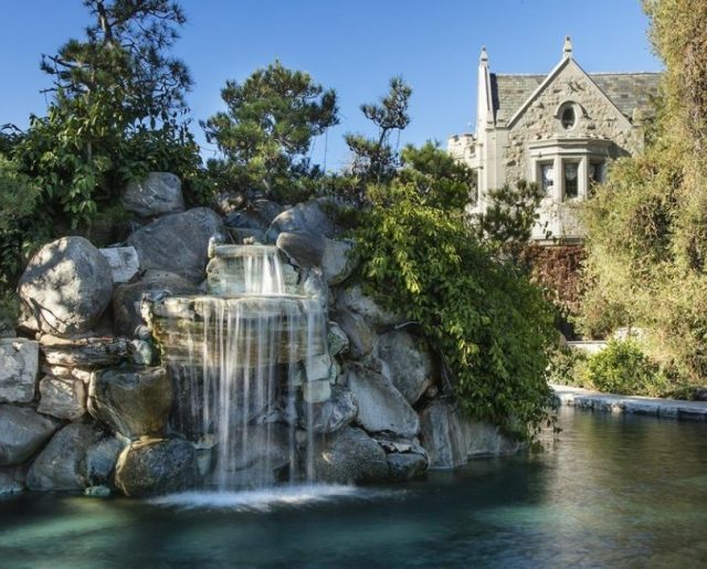 pix Playboy Mansion Price For Sale playboy mansion sale is final top