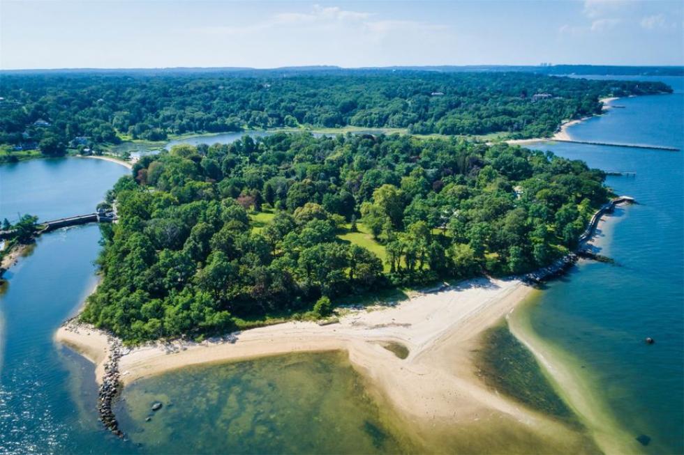 glen salutation coast uncrate sotheby hamptons beaconsir gale gatsbyesque dosoris 6sqft mansiones urbanscrawldcblog 125m asks idealista betttter