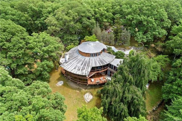 Craigslist Daytona Beach Florida >> Top 10 Celebrity & Spectacular Homes | Top Ten Real Estate ... Craigslist Daytona Beach Florida >> Top 10 Celebrity & Spectacular Homes | Top Ten Real Estate ...