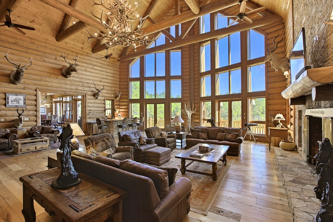 Largest Log Home In The Southern U S Top Ten Real Estate Deals