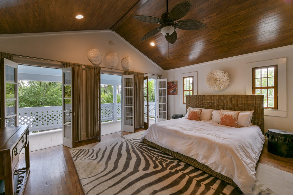 Dale Earnhardt Jr S Key West Pirate Home Top Ten Real Estate Deals